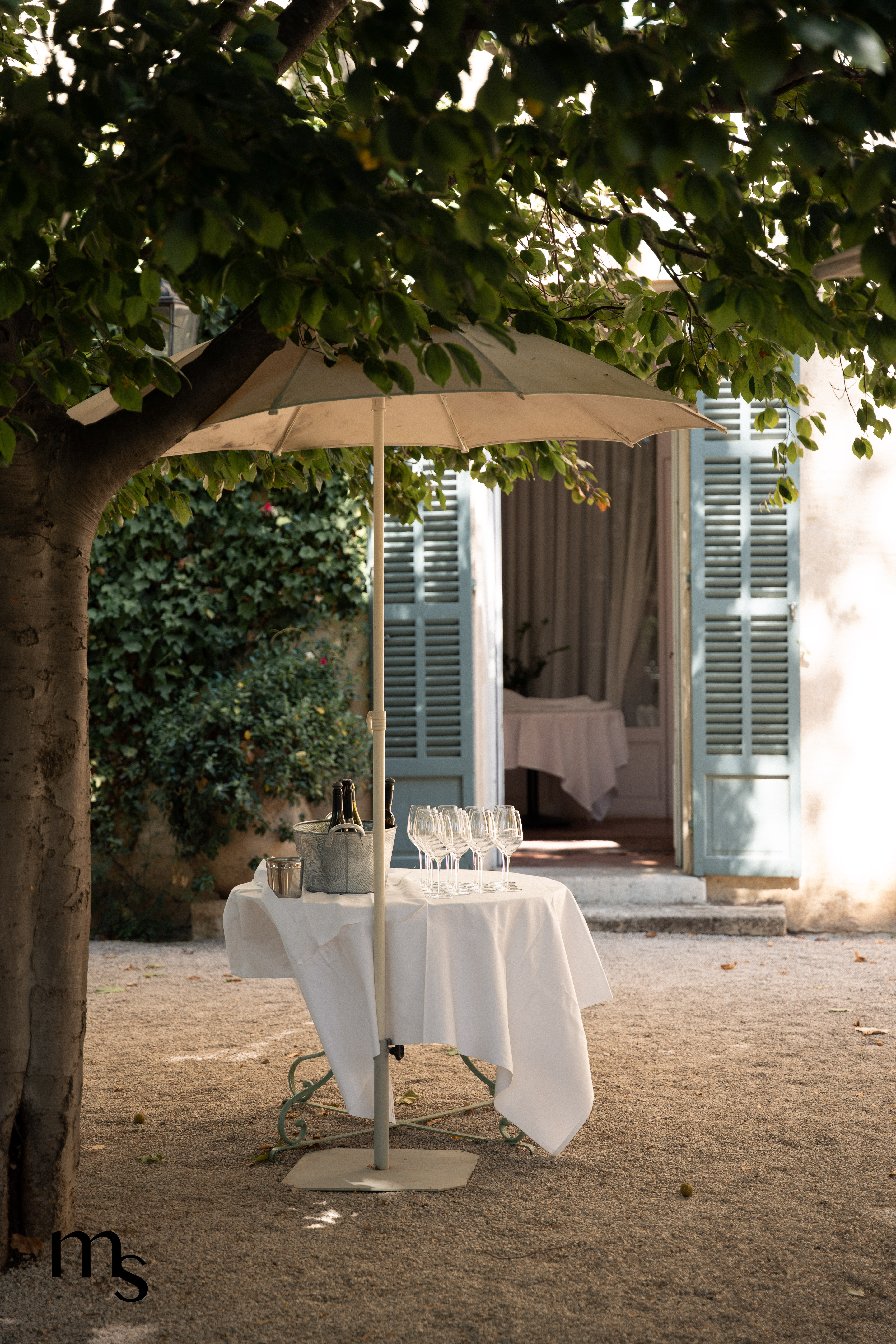 cocktail de mariage au relais de la madeleine Mathias dandine, à Gemenos